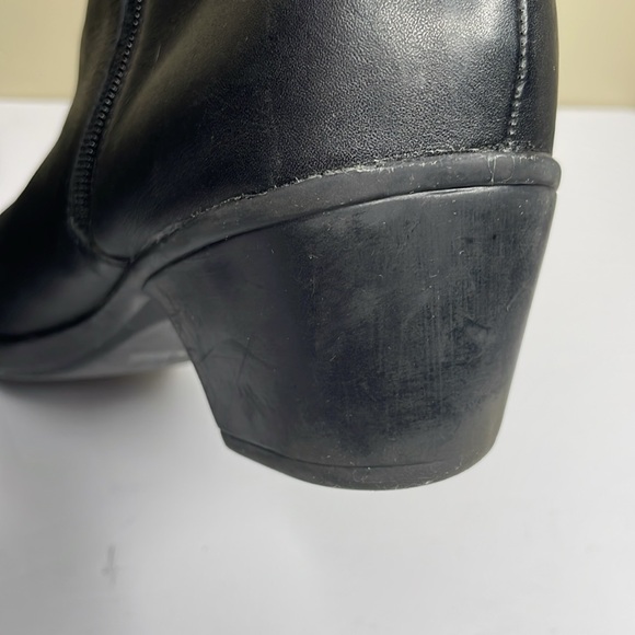 CLARKS Black Leather Ankle Boots INGALLS NILE Padded Footbed Low Wedge Heel 11 - Picture 15 of 16